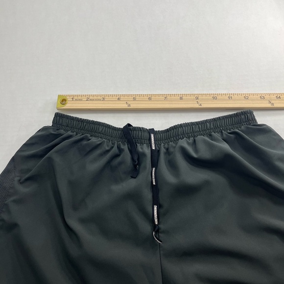Nike dri fit women’s running shorts - Picture 6 of 11